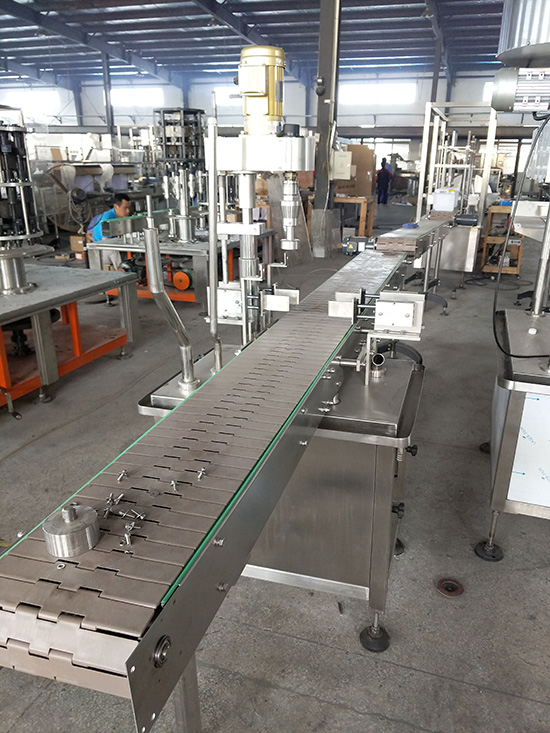 膠壺旋蓋機(jī)