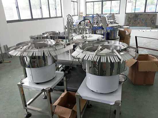 凝膠自動(dòng)灌裝壓蓋生產(chǎn)線