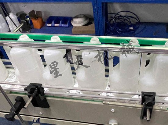 灌裝生產(chǎn)線